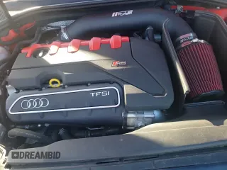 ✅ 2018 Audi RS 3 • VIN: WUABWGFF6J1901920 • Lot: 87127925. Wystawiony na Copart z przebiegiem 96 993 mil. Bezpłatny archiwum sprzedaży aukcyjnych z USA i szczegółowy raport historii pojazdu na DreamBid. Zdjęcie 15.