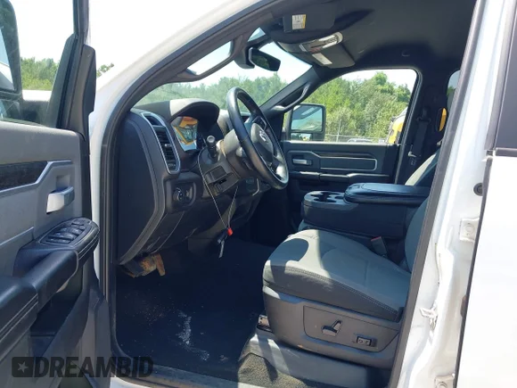 ✅ 2023 Ram 2500 Big Horn • VIN: 3C6UR5DL7PG576464 • Lot: 45483808. Listed on IAAI with 22,856 mi. Free auction sales archive from the USA and detailed vehicle history report at DreamBid. Image 5.