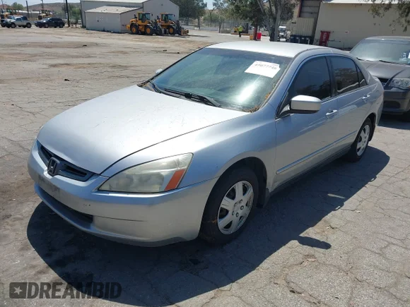 ✅ 2004 Honda Accord LX • VIN: JHMCM56364C029991 • Lot: 45077746. Wystawiony na IAAI z przebiegiem 140 138 mil. Bezpłatny archiwum sprzedaży aukcyjnych z USA i szczegółowy raport historii pojazdu na DreamBid. Zdjęcie 2.