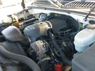 ✅ 2007 GMC Sierra 2500HD Work Truck • VIN: 1GTHK24U97E179335 • Lot: 43384724. Wystawiony na IAAI z przebiegiem 200 999 mil. Bezpłatny archiwum sprzedaży aukcyjnych z USA i szczegółowy raport historii pojazdu na DreamBid. Zdjęcie 19.