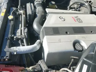 ✅ 1999 Toyota Land Cruiser • VIN: JT3HT05J5X0059796 • Lot: 41893079. Listed on IAAI with 335,462 mi. Free auction sales archive from the USA and detailed vehicle history report at DreamBid. Image 19.