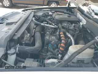 ✅ 2016 Chevrolet Silverado 2500HD LT • VIN: 1GC1KVE89GF211019 • Lot: 42670083. Wystawiony na IAAI z przebiegiem 204 428 mil. Bezpłatny archiwum sprzedaży aukcyjnych z USA i szczegółowy raport historii pojazdu na DreamBid. Zdjęcie 19.