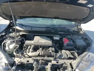 ✅ 2020 Honda CR-V LX • VIN: 2HKRW1H23LH413801 • Lot: 68498955. Listed on Copart with 8,906 mi. Free auction sales archive from the USA and detailed vehicle history report at DreamBid. Image 13.