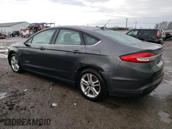 ✅ 2018 Ford Fusion SE • VIN: 3FA6P0LU9JR261090 • Lot: 73309152. Wystawiony na Copart z przebiegiem 147 699 mil. Bezpłatny archiwum sprzedaży aukcyjnych z USA i szczegółowy raport historii pojazdu na DreamBid. Zdjęcie 2.