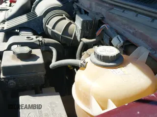 ✅ 2006 Ford Econoline Passenger XL • VIN: 1FBNE31L56HB01034 • Lot: 42118906. Wystawiony na IAAI z przebiegiem 213 621 mil. Bezpłatny archiwum sprzedaży aukcyjnych z USA i szczegółowy raport historii pojazdu na DreamBid. Zdjęcie 12.