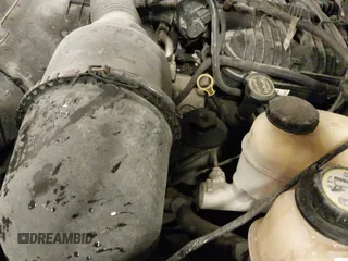 ✅ 2007 Ford F-150 XL • VIN: 1FTRF12227KC11497 • Lot: 43348068. Wystawiony na IAAI z przebiegiem 123 252 mil. Bezpłatny archiwum sprzedaży aukcyjnych z USA i szczegółowy raport historii pojazdu na DreamBid. Zdjęcie 20.