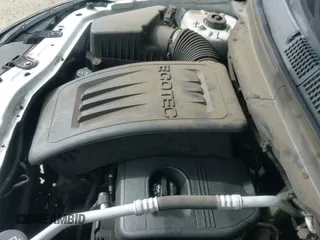 ✅ 2014 Chevrolet Captiva Sport LS • VIN: 3GNAL2EK7ES547033 • Lot: 42206186. Wystawiony na IAAI z przebiegiem 196 530 mil. Bezpłatny archiwum sprzedaży aukcyjnych z USA i szczegółowy raport historii pojazdu na DreamBid. Zdjęcie 12.