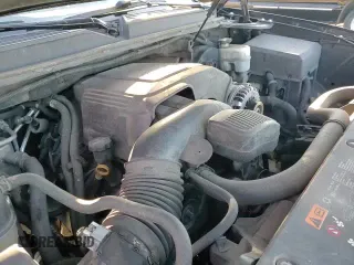 ✅ 2013 Chevrolet Suburban LTZ • VIN: 1GNSCKE0XDR184716 • Lot: 86562774. Wystawiony na Copart z przebiegiem 225 703 mil. Bezpłatny archiwum sprzedaży aukcyjnych z USA i szczegółowy raport historii pojazdu na DreamBid. Zdjęcie 17.