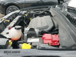 ✅ 2021 Jeep Renegade Jeepster • VIN: ZACNJDAB4MPM23154 • Лот: 41997306. Опубликован ранее на IAAI с пробегом 35 209 миль. Бесплатный доступ к архиву аукционных продаж из США и подробный отчёт об истории автомобиля на DreamBid. Изображение 21.