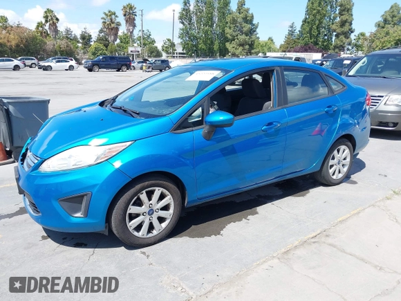 ✅ 2012 Ford Fiesta SE • VIN: 3FADP4BJ4CM101303 • Lot: 45222588. Wystawiony na IAAI z przebiegiem 124 503 mil. Bezpłatny archiwum sprzedaży aukcyjnych z USA i szczegółowy raport historii pojazdu na DreamBid. Zdjęcie 2.