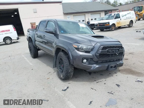 ✅ 2017 Toyota Tacoma TRD Off Road • VIN: 5TFCZ5AN0HX114173 • Лот: 45050517. Опубліковано раніше на IAAI з пробігом 147 204 миль. Безкоштовний доступ до архіву аукціонних продажів зі США та докладний звіт про історію автомобіля на DreamBid. Зображення 1.