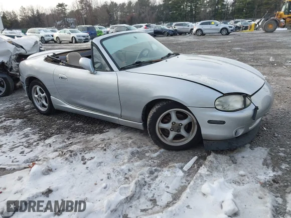 ✅ 2000 Mazda MX-5 Miata • VIN: JM1NB3536Y0142871 • Лот: 43932321. Опубликован ранее на IAAI с пробегом Не указан. Бесплатный доступ к архиву аукционных продаж из США и подробный отчёт об истории автомобиля на DreamBid. Изображение 1.