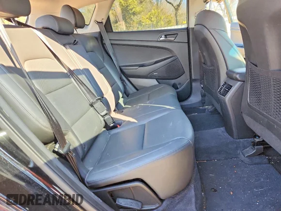 ✅ 2017 Hyundai Tucson SE • VIN: KM8J33A43HU524726 • Лот: 75994145. Опубликован ранее на Copart с пробегом 199 046 миль. Бесплатный доступ к архиву аукционных продаж из США и подробный отчёт об истории автомобиля на DreamBid. Изображение 11.