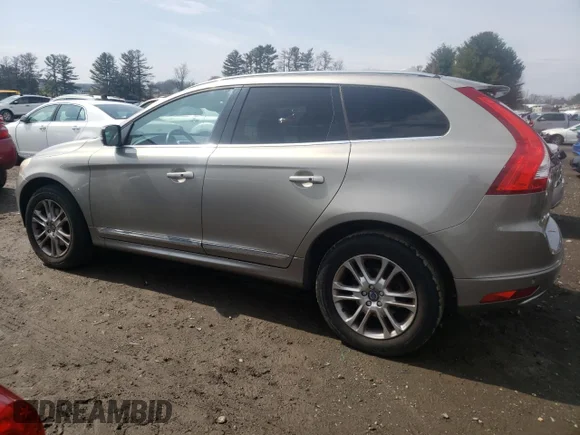 ✅ 2015 Volvo XC60 T5 Drive-E Platinum • VIN: YV440MDM5F2761106 • Lot: 45842853. Listed on Copart with 57,124 mi. Free auction sales archive from the USA and detailed vehicle history report at DreamBid. Image 2.