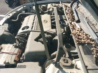 ✅ 2005 Toyota Camry LE • VIN: 4T1BF32K75U097507 • Лот: 43601514. Опубликован ранее на IAAI с пробегом 294 806 миль. Бесплатный доступ к архиву аукционных продаж из США и подробный отчёт об истории автомобиля на DreamBid. Изображение 12.