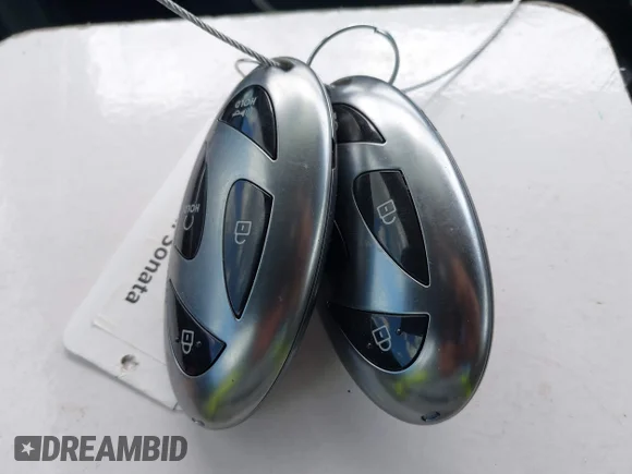 ✅ 2024 Hyundai Sonata SEL • VIN: KMHL14JA5RA353040 • Lot: 44844770. Wystawiony na IAAI z przebiegiem 49 868 mil. Bezpłatny archiwum sprzedaży aukcyjnych z USA i szczegółowy raport historii pojazdu na DreamBid. Zdjęcie 11.