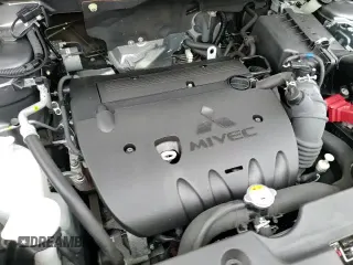 ✅ 2020 Mitsubishi Outlander SE • VIN: JA4AP4AU2LU001697 • Lot: 93681805. Wystawiony na Copart z przebiegiem 78 802 mil. Bezpłatny archiwum sprzedaży aukcyjnych z USA i szczegółowy raport historii pojazdu na DreamBid. Zdjęcie 14.