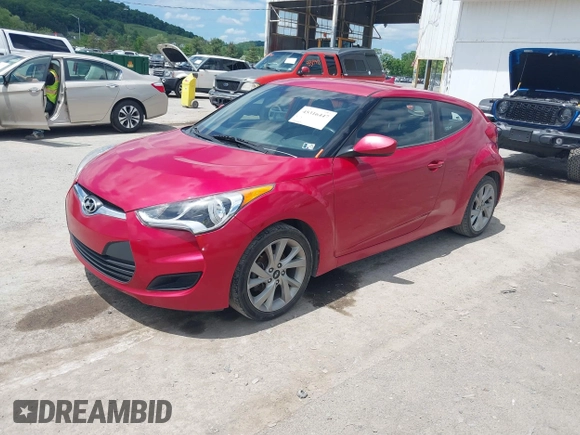✅ 2016 Hyundai Veloster • VIN: KMHTC6AD6GU266937 • Лот: 45316447. Опубликован ранее на IAAI с пробегом 130 667 миль. Бесплатный доступ к архиву аукционных продаж из США и подробный отчёт об истории автомобиля на DreamBid. Изображение 2.