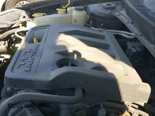 ✅ 2010 Dodge Avenger R/T • VIN: 1B3CC5FBXAN134594 • Lot: 41403202. Wystawiony na IAAI z przebiegiem 190 190 mil. Bezpłatny archiwum sprzedaży aukcyjnych z USA i szczegółowy raport historii pojazdu na DreamBid. Zdjęcie 19.