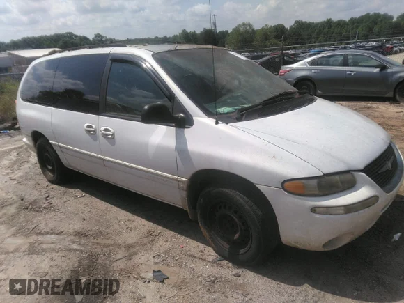 ✅ 1998 Chrysler Town & Country LXi • VIN: 1C4GP54L8WB673689 • Lot: 42266469. Listed on IAAI with Not provided. Free auction sales archive from the USA and detailed vehicle history report at DreamBid. Image 1.