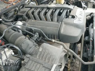 ✅ 2011 Volkswagen Touareg Sport • VIN: WVGFF9BPXBD006399 • Lot: 42436074. Listed on IAAI with 134,075 mi. Free auction sales archive from the USA and detailed vehicle history report at DreamBid. Image 12.