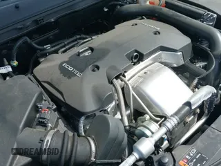 ✅ 2017 Buick Regal Sport Touring • VIN: 2G4GL5EX1H9149992 • Lot: 41912464. Listed on IAAI with 6,666 mi. Free auction sales archive from the USA and detailed vehicle history report at DreamBid. Image 22.