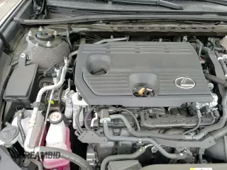 ✅ 2024 Lexus ES 300h Luxury • VIN: 58AEA1C10RU046225 • Lot: 80300355. Wystawiony na Copart z przebiegiem 46 134 mil. Bezpłatny archiwum sprzedaży aukcyjnych z USA i szczegółowy raport historii pojazdu na DreamBid. Zdjęcie 14.