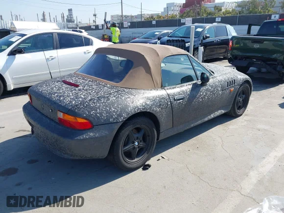 ✅ 1998 BMW 3 Series Z3 1.9 • VIN: 4USCH7329WLE08139 • Лот: 45071210. Опубликован ранее на IAAI с пробегом 124 758 миль. Бесплатный доступ к архиву аукционных продаж из США и подробный отчёт об истории автомобиля на DreamBid. Изображение 4.