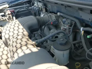 ✅ 2005 Ford F-150 XLT • VIN: 1FTRW12W85KC66259 • Lot: 42702151. Wystawiony na IAAI z przebiegiem 110 488 mil. Bezpłatny archiwum sprzedaży aukcyjnych z USA i szczegółowy raport historii pojazdu na DreamBid. Zdjęcie 13.