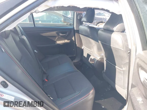 ✅ 2016 Toyota Camry SE • VIN: 4T1BF1FK1GU148940 • Lot: 43984682. Wystawiony na IAAI z przebiegiem 68 385 mil. Bezpłatny archiwum sprzedaży aukcyjnych z USA i szczegółowy raport historii pojazdu na DreamBid. Zdjęcie 8.