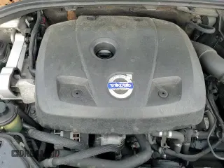 ✅ 2015 Volvo XC70 • VIN: YV440MBM3F1211301 • Lot: 85667754. Wystawiony na Copart z przebiegiem 142 629 mil. Bezpłatny archiwum sprzedaży aukcyjnych z USA i szczegółowy raport historii pojazdu na DreamBid. Zdjęcie 14.