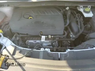 ✅ 2018 Ford Escape SE • VIN: 1FMCU9GD4JUB59107 • Lot: 91353235. Wystawiony na Copart z przebiegiem 43 529 mil. Bezpłatny archiwum sprzedaży aukcyjnych z USA i szczegółowy raport historii pojazdu na DreamBid. Zdjęcie 15.