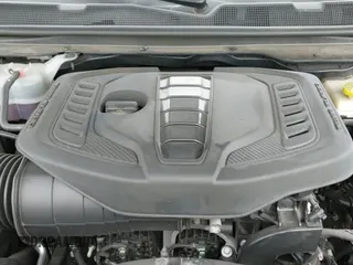 ✅ 2024 Jeep Wagoneer Series III • VIN: 1C4SJSDP0RS105065 • Lot: 43287863. Listed on IAAI with 50,233 mi. Free auction sales archive from the USA and detailed vehicle history report at DreamBid. Image 20.