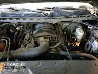 ✅ 2018 Chevrolet Silverado 1500 LT • VIN: 1GCVKREC1JZ205587 • Lot: 82752304. Wystawiony na Copart z przebiegiem 99 522 mil. Bezpłatny archiwum sprzedaży aukcyjnych z USA i szczegółowy raport historii pojazdu na DreamBid. Zdjęcie 16.