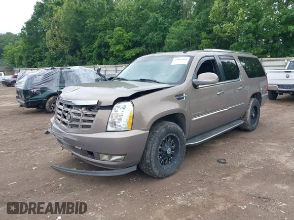 ✅ 2007 Cadillac Escalade ESV • VIN: 1GYFK668X7R267103 • Lot: 45083505. Wystawiony na IAAI z przebiegiem 229 650 mil. Bezpłatny archiwum sprzedaży aukcyjnych z USA i szczegółowy raport historii pojazdu na DreamBid. Zdjęcie 17.