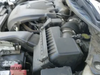 ✅ 2018 Nissan Maxima Platinum • VIN: 1N4AA6AP4JC397640 • Lot: 42595773. Listed on IAAI with 121,478 mi. Free auction sales archive from the USA and detailed vehicle history report at DreamBid. Image 20.