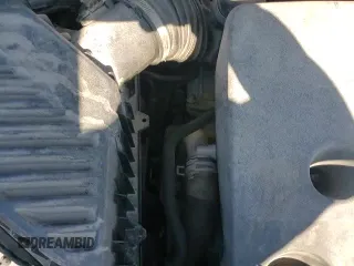 ✅ 2019 Chevrolet Traverse LT Cloth • VIN: 1GNEVGKW7KJ212898 • Lot: 87277855. Wystawiony na Copart z przebiegiem 92 405 mil. Bezpłatny archiwum sprzedaży aukcyjnych z USA i szczegółowy raport historii pojazdu na DreamBid. Zdjęcie 15.