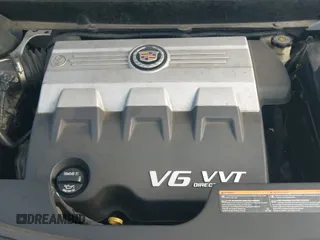 ✅ 2010 Cadillac SRX Performance Collection • VIN: 3GYFNEEYXAS595760 • Lot: 42716592. Wystawiony na IAAI z przebiegiem 83 907 mil. Bezpłatny archiwum sprzedaży aukcyjnych z USA i szczegółowy raport historii pojazdu na DreamBid. Zdjęcie 13.