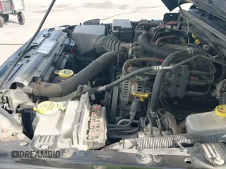 ✅ 2008 Jeep Wrangler Unlimited Sahara • VIN: 1J4GA59128L652630 • Lot: 43386217. Listed on IAAI with 289,118 mi. Free auction sales archive from the USA and detailed vehicle history report at DreamBid. Image 19.