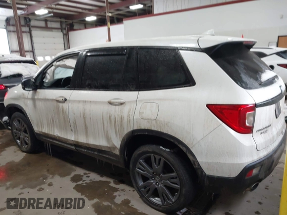 ✅ 2019 Honda Passport EX-L • VIN: 5FNYF8H50KB011004 • Lot: 43851111. Wystawiony na IAAI z przebiegiem 77 531 mil. Bezpłatny archiwum sprzedaży aukcyjnych z USA i szczegółowy raport historii pojazdu na DreamBid. Zdjęcie 3.