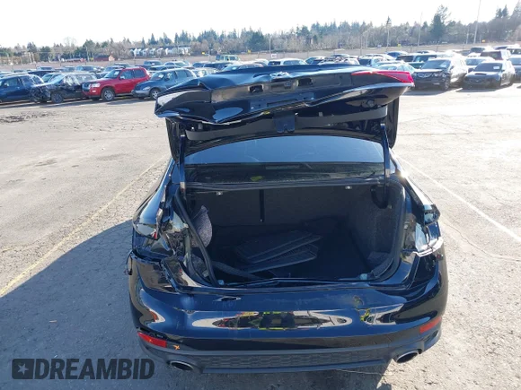 ✅ 2022 Volkswagen Jetta Autobahn • VIN: 3VW2T7BU0NM005337 • Lot: 44334431. Wystawiony na IAAI z przebiegiem 33 896 mil. Bezpłatny archiwum sprzedaży aukcyjnych z USA i szczegółowy raport historii pojazdu na DreamBid. Zdjęcie 6.