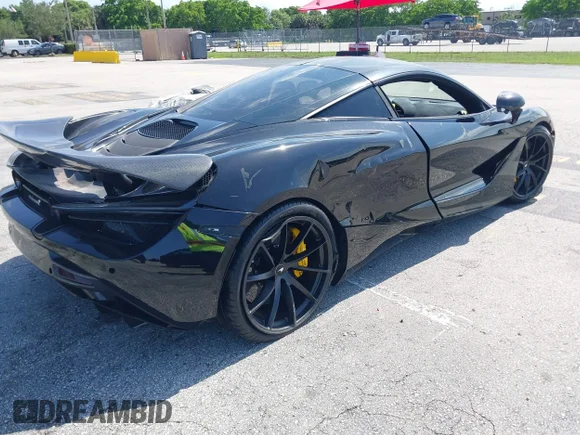 ✅ 2018 McLaren 720S • VIN: SBM14DCA9JW001142 • Lot: 42370707. Wystawiony na IAAI z przebiegiem 15 654 mil. Bezpłatny archiwum sprzedaży aukcyjnych z USA i szczegółowy raport historii pojazdu na DreamBid. Zdjęcie 4.