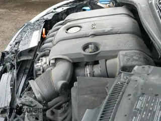 ✅ 2011 Volkswagen Golf • VIN: WVWDA7AJ2BW209366 • Lot: 42425121. Wystawiony na IAAI z przebiegiem 185 807 mil. Bezpłatny archiwum sprzedaży aukcyjnych z USA i szczegółowy raport historii pojazdu na DreamBid. Zdjęcie 19.