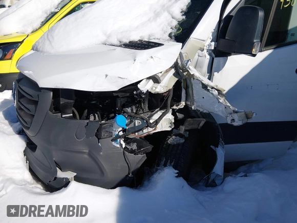 ✅ 2024 Mercedes-Benz Sprinter Cargo • VIN: W1Y4KBHY2RT164987 • Лот: 43847385. Опубликован ранее на IAAI с пробегом 9 191 миль. Бесплатный доступ к архиву аукционных продаж из США и подробный отчёт об истории автомобиля на DreamBid. Изображение 6.