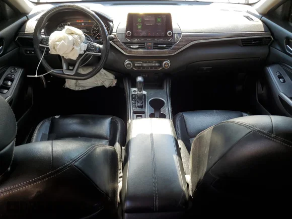 ✅ 2019 Nissan Altima SL • VIN: 1N4BL4EW8KC154211 • Lot: 84301905. Wystawiony na Copart z przebiegiem 146 153 mil. Bezpłatny archiwum sprzedaży aukcyjnych z USA i szczegółowy raport historii pojazdu na DreamBid. Zdjęcie 8.