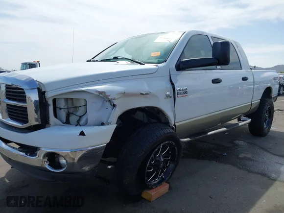✅ 2008 Dodge 2500 Laramie • VIN: 3D3KS29A18G108409 • Lot: 41913960. Wystawiony na IAAI z przebiegiem 221 144 mil. Bezpłatny archiwum sprzedaży aukcyjnych z USA i szczegółowy raport historii pojazdu na DreamBid. Zdjęcie 6.