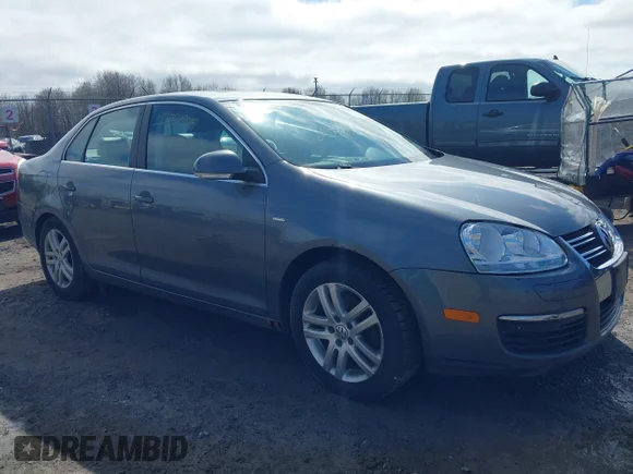 ✅ 2007 Volkswagen Jetta Wolfsburg Edition • VIN: 3VWEF81K47M179702 • Lot: 44864245. Wystawiony na IAAI z przebiegiem 159 826 mil. Bezpłatny archiwum sprzedaży aukcyjnych z USA i szczegółowy raport historii pojazdu na DreamBid. Zdjęcie 1.