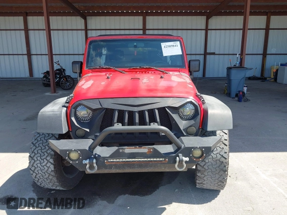 ✅ 2007 Jeep Wrangler Unlimited Rubicon • VIN: 1J8GA69107L157507 • Lot: 42589841. Wystawiony na IAAI z przebiegiem 319 975 mil. Bezpłatny archiwum sprzedaży aukcyjnych z USA i szczegółowy raport historii pojazdu na DreamBid. Zdjęcie 6.