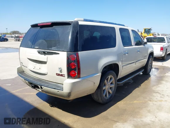 ✅ 2009 GMC Yukon XL • VIN: 1GKFC06269R198526 • Lot: 41677428. Wystawiony na IAAI z przebiegiem 244 410 mil. Bezpłatny archiwum sprzedaży aukcyjnych z USA i szczegółowy raport historii pojazdu na DreamBid. Zdjęcie 4.