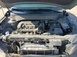 ✅ 2021 Hyundai Venue SEL • VIN: KMHRC8A34MU099521 • Lot: 89340975. Wystawiony na Copart z przebiegiem 77 439 mil. Bezpłatny archiwum sprzedaży aukcyjnych z USA i szczegółowy raport historii pojazdu na DreamBid. Zdjęcie 18.